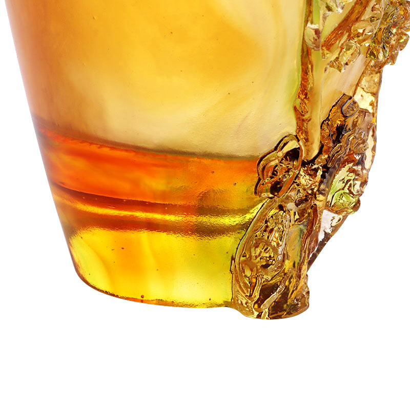 Украшения для дома Цветок сливы Резной дизайн Янтарная стеклянная ваза