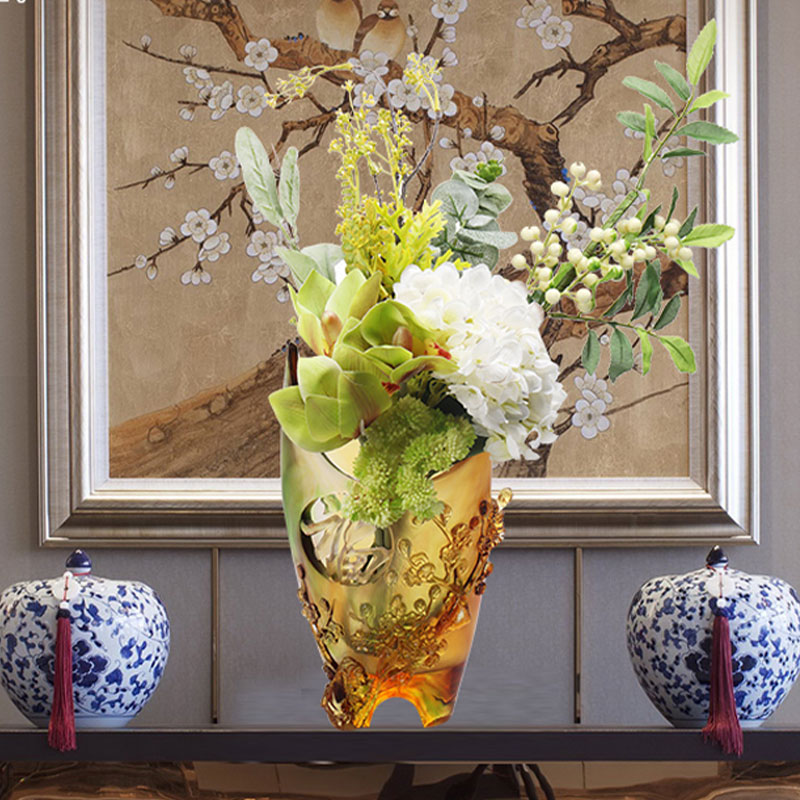 Украшения для дома Цветок сливы Резной дизайн Янтарная стеклянная ваза