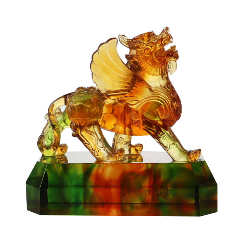 Кристально прозрачные украшения в виде зверей из цветной глазури