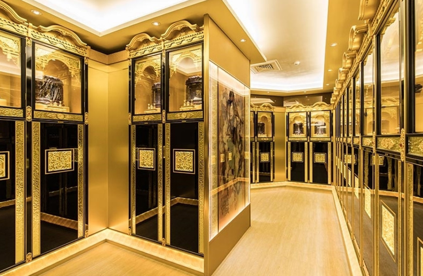 Работает просмотр