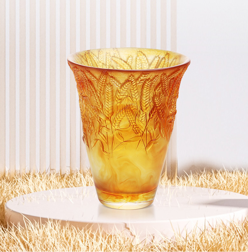 Работает просмотр